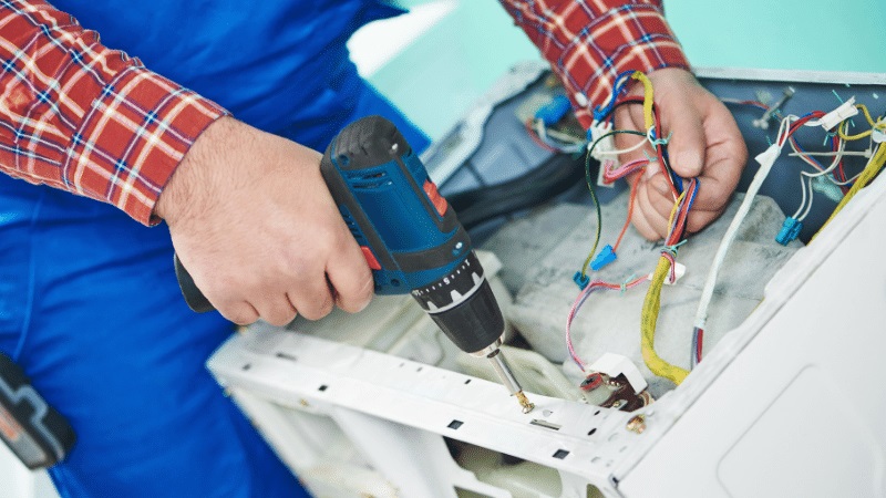 Fatih Siemens Siemens çamaşır makinesi kart tamiri – Su almama arızası orijinal parça ile giderildi. - Teknik servis örneği